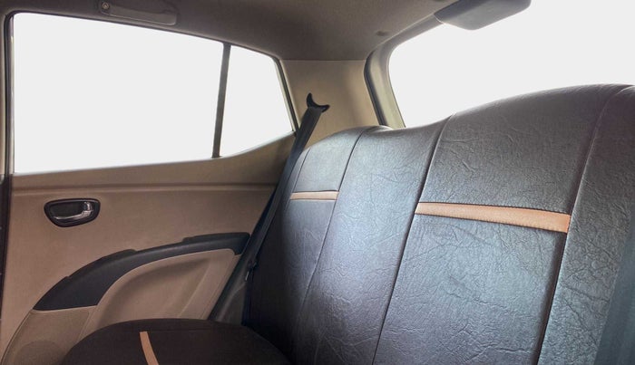 2022 Maruti Baleno ZETA PETROL 1.2, Petrol, Manual, 1,367 km, Right Side Rear Door Cabin