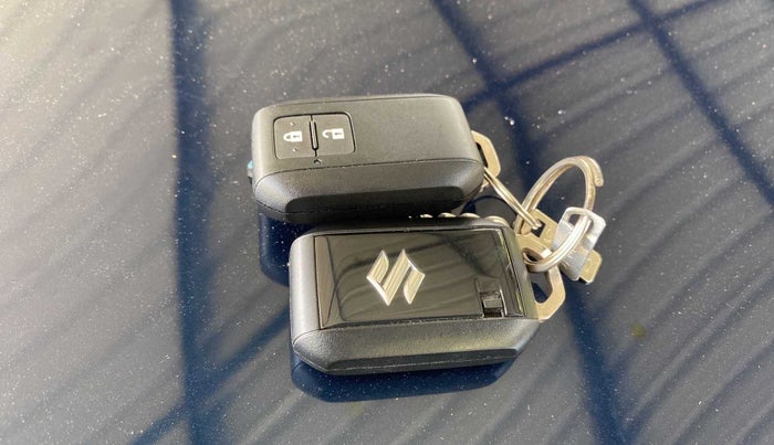 2022 Maruti Baleno ZETA PETROL 1.2, Petrol, Manual, 1,367 km, Key Close Up
