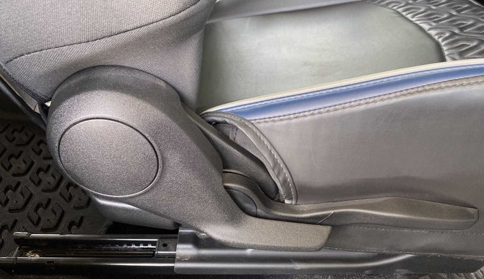 2022 Maruti Baleno ZETA PETROL 1.2, Petrol, Manual, 1,367 km, Driver Side Adjustment Panel