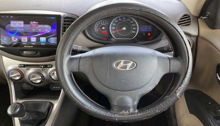 2015 Hyundai i10 SPORTZ 1.1, Petrol, Manual, 19,408 km, Steering Wheel Close Up