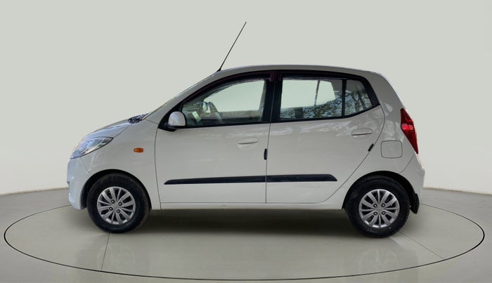 2015 Hyundai i10 SPORTZ 1.1, Petrol, Manual, 19,408 km, Left Side