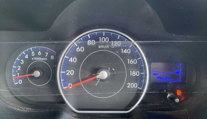 2015 Hyundai i10 SPORTZ 1.1, Petrol, Manual, 19,408 km, Odometer Image
