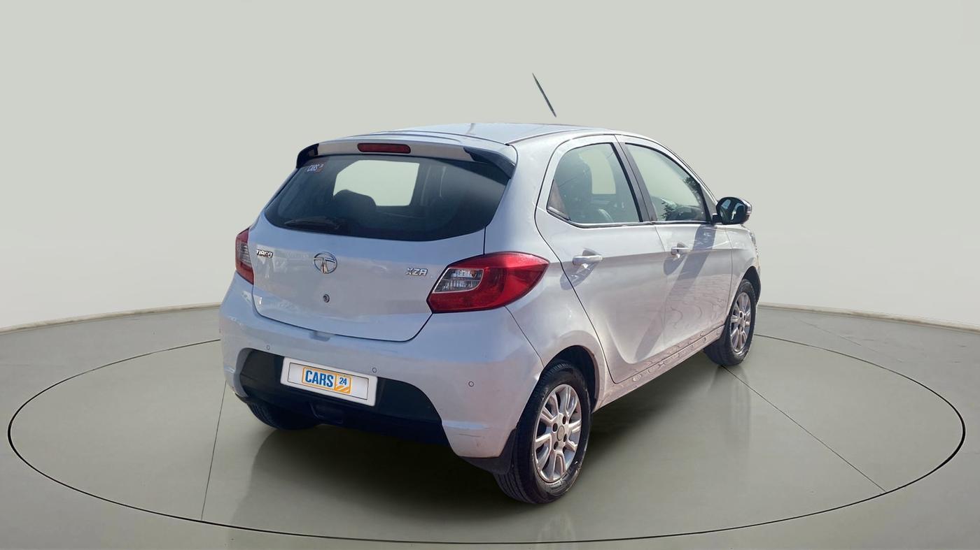 2017 Tata Tiago XZA PETROL, Petrol, Automatic, 59,596 km, Right Back Diagonal