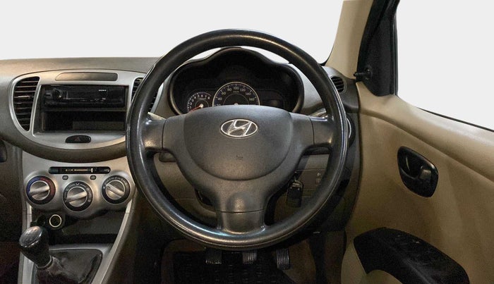 2014 Hyundai i10 MAGNA 1.1, Petrol, Manual, 46,577 km, Steering Wheel Close Up