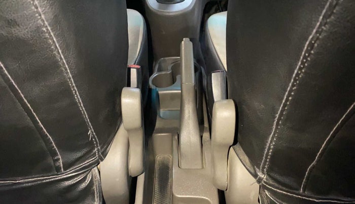 2014 Hyundai i10 MAGNA 1.1, Petrol, Manual, 46,577 km, Driver Side Adjustment Panel