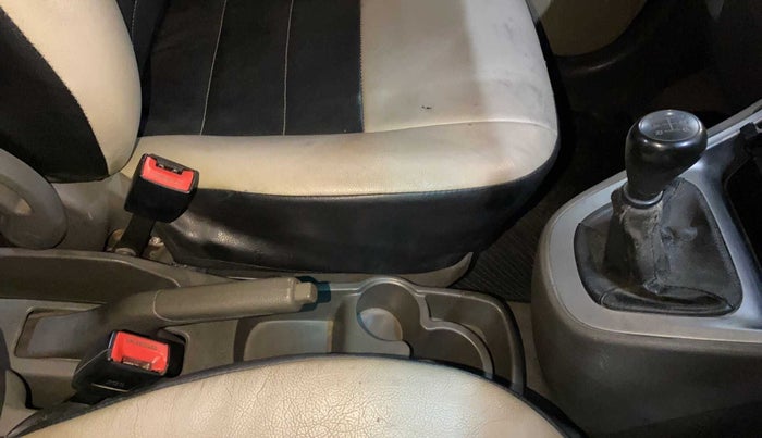 2014 Hyundai i10 MAGNA 1.1, Petrol, Manual, 46,577 km, Gear Lever