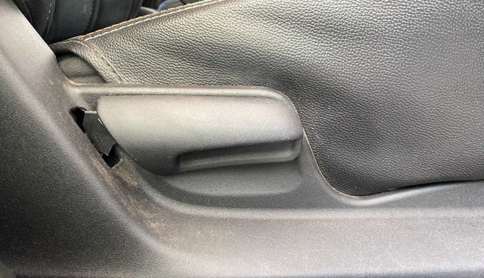 2015 Maruti Swift VDI, Diesel, Manual, 66,044 km, Driver Side Adjustment Panel