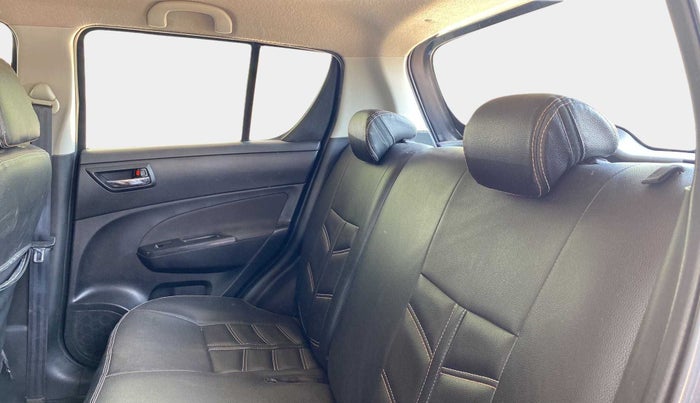 2015 Maruti Swift VDI, Diesel, Manual, 66,044 km, Right Side Rear Door Cabin