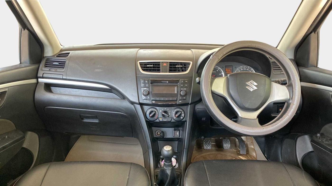 2015 Maruti Swift VDI, Diesel, Manual, 66,044 km, Dashboard