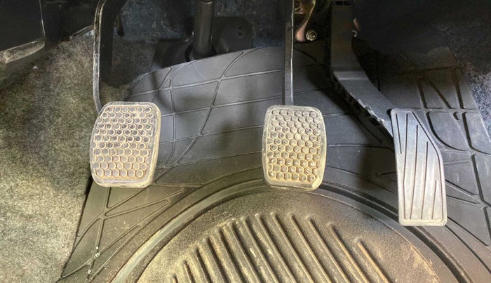 2019 Maruti Alto VXI, Petrol, Manual, 9,783 km, Pedals
