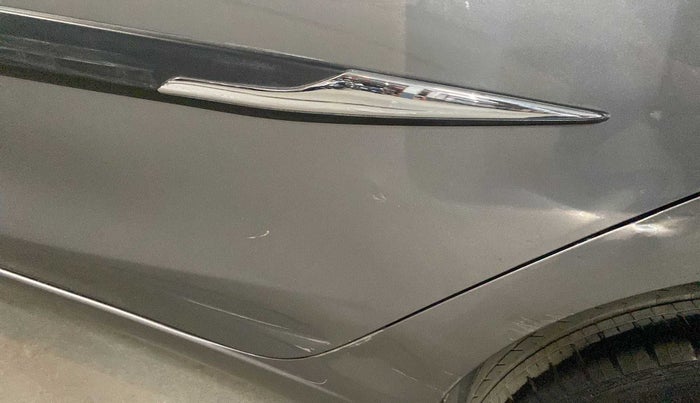 2018 Maruti Ciaz ZETA 1.4  MT PETROL, Petrol, Manual, 58,846 km, Rear left door - Slightly dented