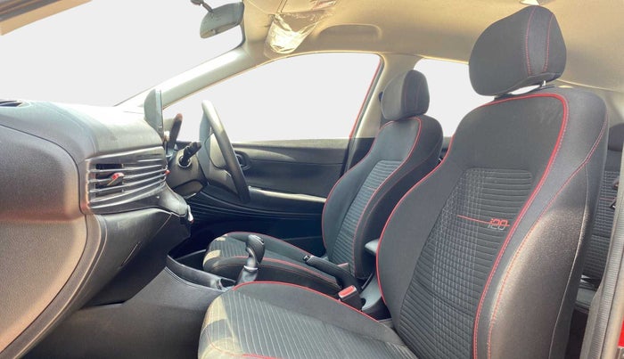 2021 Hyundai NEW I20 SPORTZ 1.5 MT, Diesel, Manual, 12,902 km, Right Side Front Door Cabin