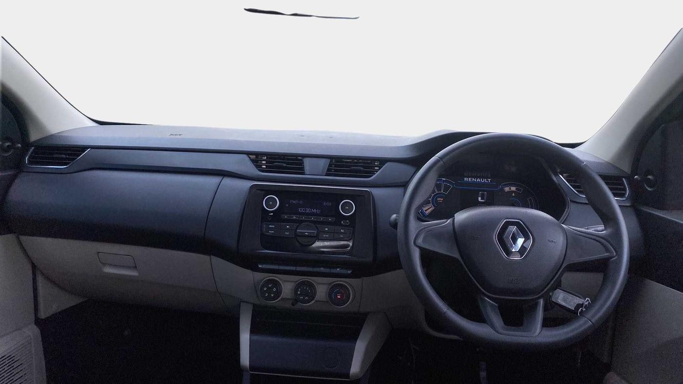 2023 Renault TRIBER RXL MT, Petrol, Manual, 6,791 km, Dashboard