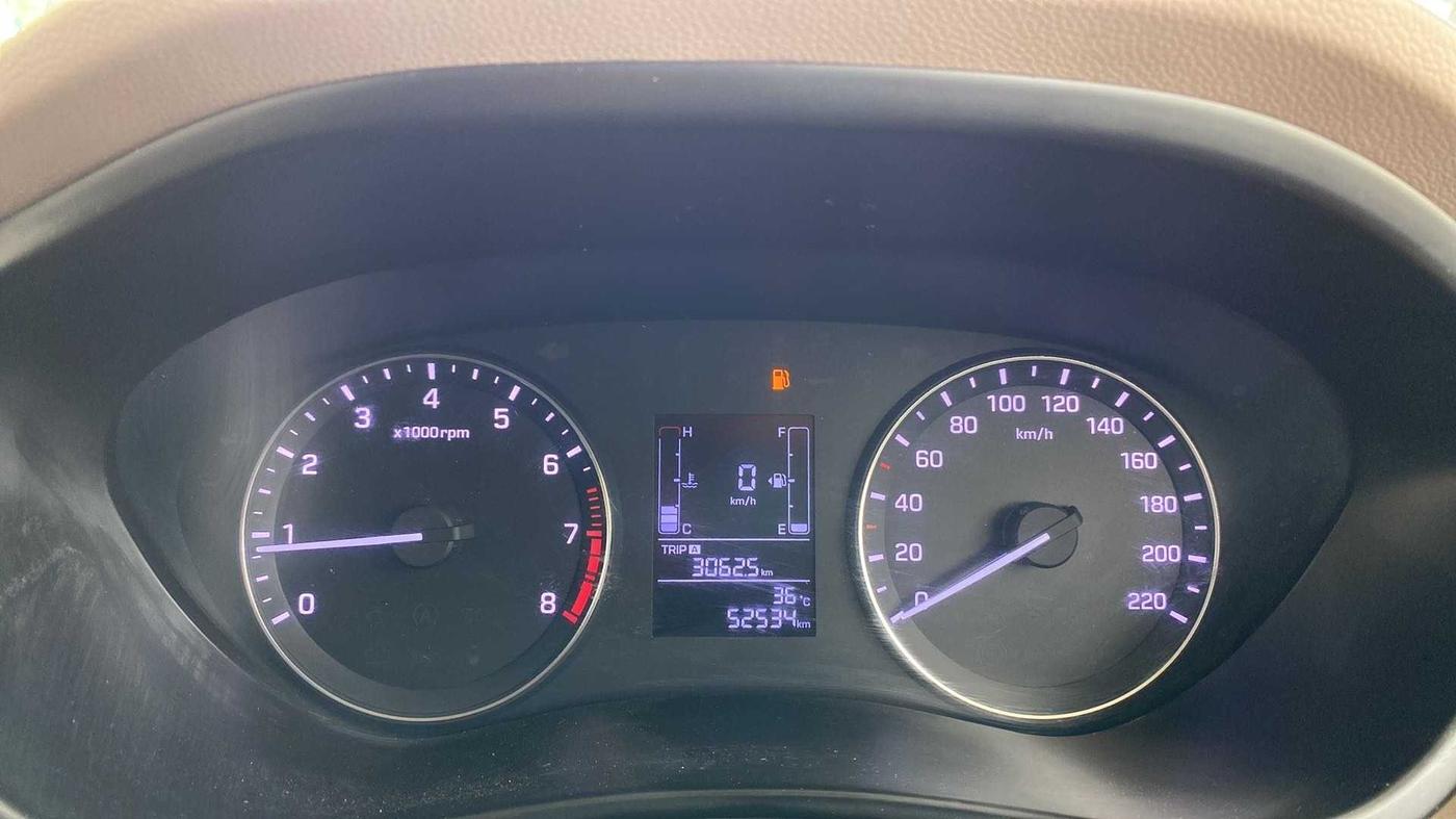 2017 Hyundai Elite i20 SPORTZ 1.2, Petrol, Manual, 52,526 km, Odometer Image