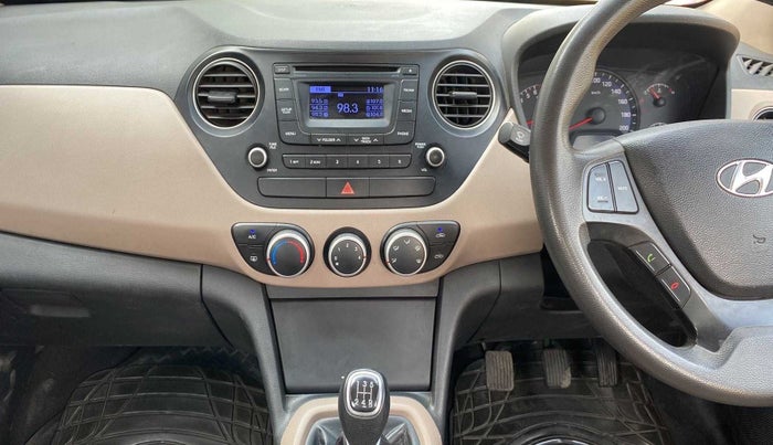 2014 Hyundai Xcent S 1.2, Petrol, Manual, 97,215 km, Air Conditioner