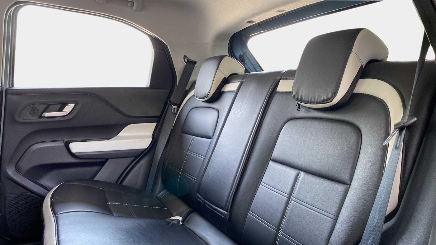 2023 Tata PUNCH CREATIVE  AMT, Petrol, Automatic, 3,090 km, Right Side Rear Door Cabin