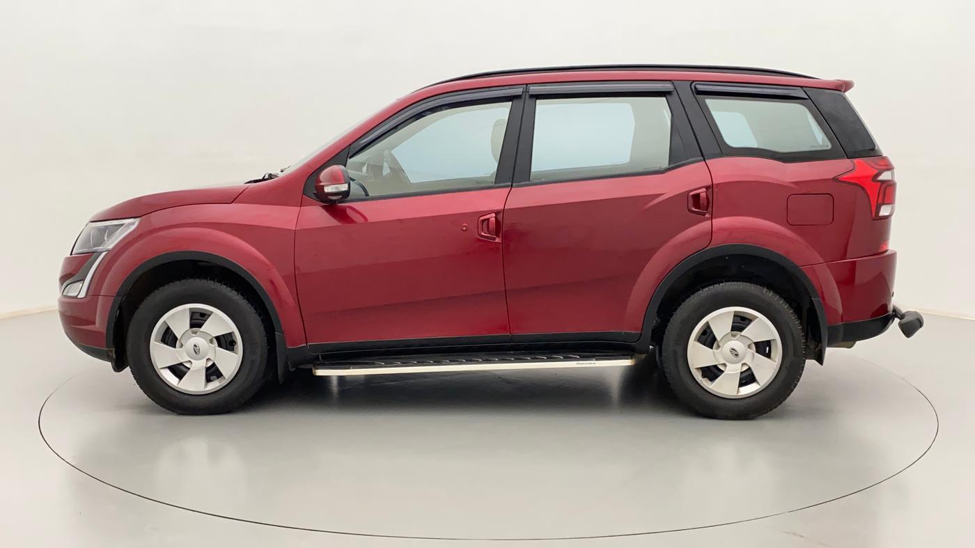 2018 Mahindra XUV500 W7 FWD, Diesel, Manual, 24,251 km, Left Side