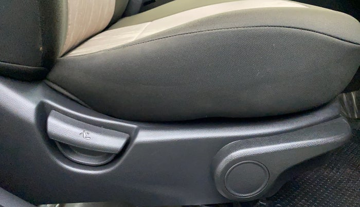 2014 Hyundai Xcent S 1.2 OPT, Petrol, Manual, 27,745 km, Driver Side Adjustment Panel