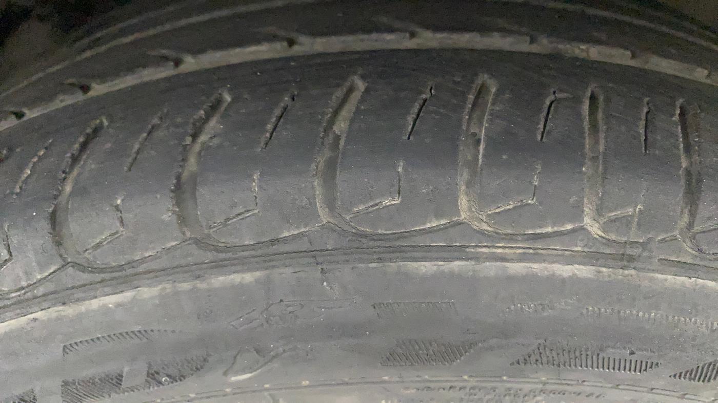 2018 Ford Ecosport TITANIUM + 1.5L PETROL AT, Petrol, Automatic, 64,583 km, Left Front Tyre Tread