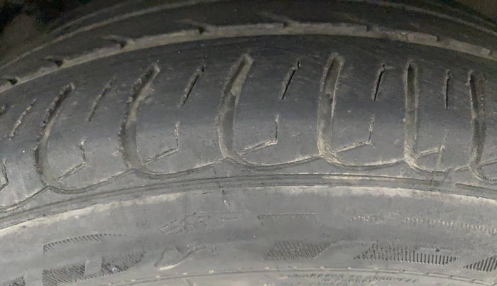 2018 Ford Ecosport TITANIUM + 1.5L PETROL AT, Petrol, Automatic, 64,583 km, Left Front Tyre Tread