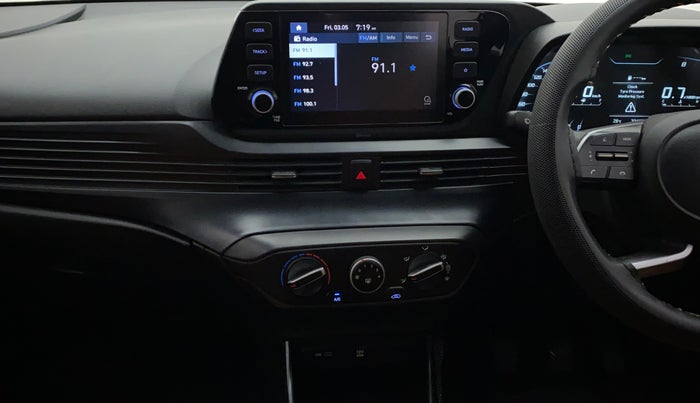 2021 Hyundai NEW I20 SPORTZ 1.2 MT, Petrol, Manual, 33,437 km, Air Conditioner