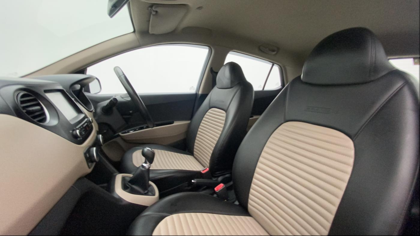 2018 Hyundai Grand i10 ASTA 1.2 KAPPA VTVT, Petrol, Manual, 39,083 km, Right Side Front Door Cabin