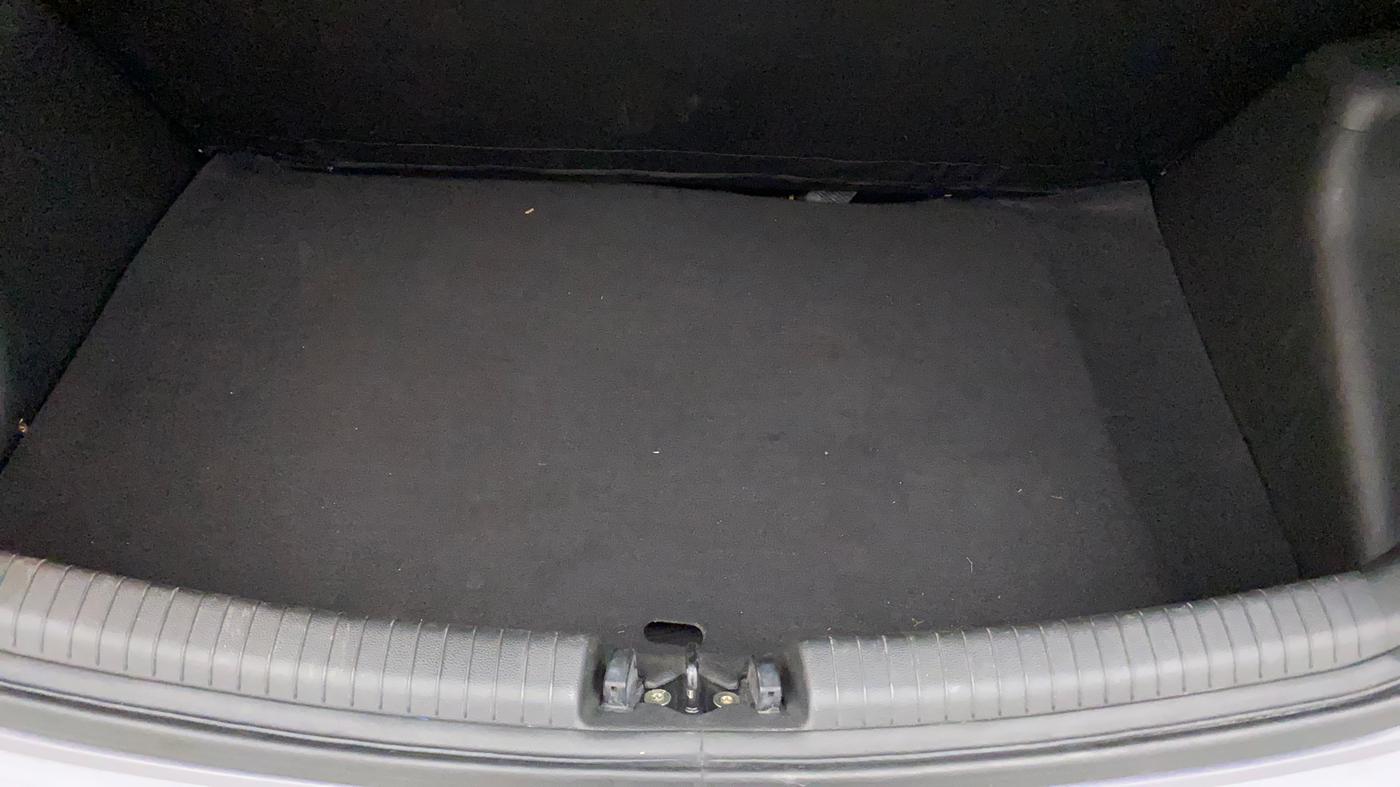 2018 Hyundai Grand i10 ASTA 1.2 KAPPA VTVT, Petrol, Manual, 39,083 km, Boot Inside