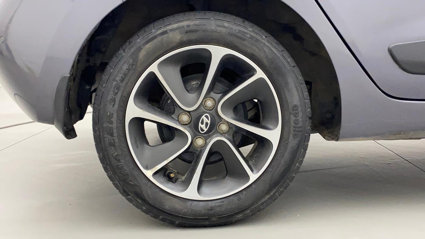 2018 Hyundai Grand i10 ASTA 1.2 KAPPA VTVT, Petrol, Manual, 39,083 km, Right Rear Wheel
