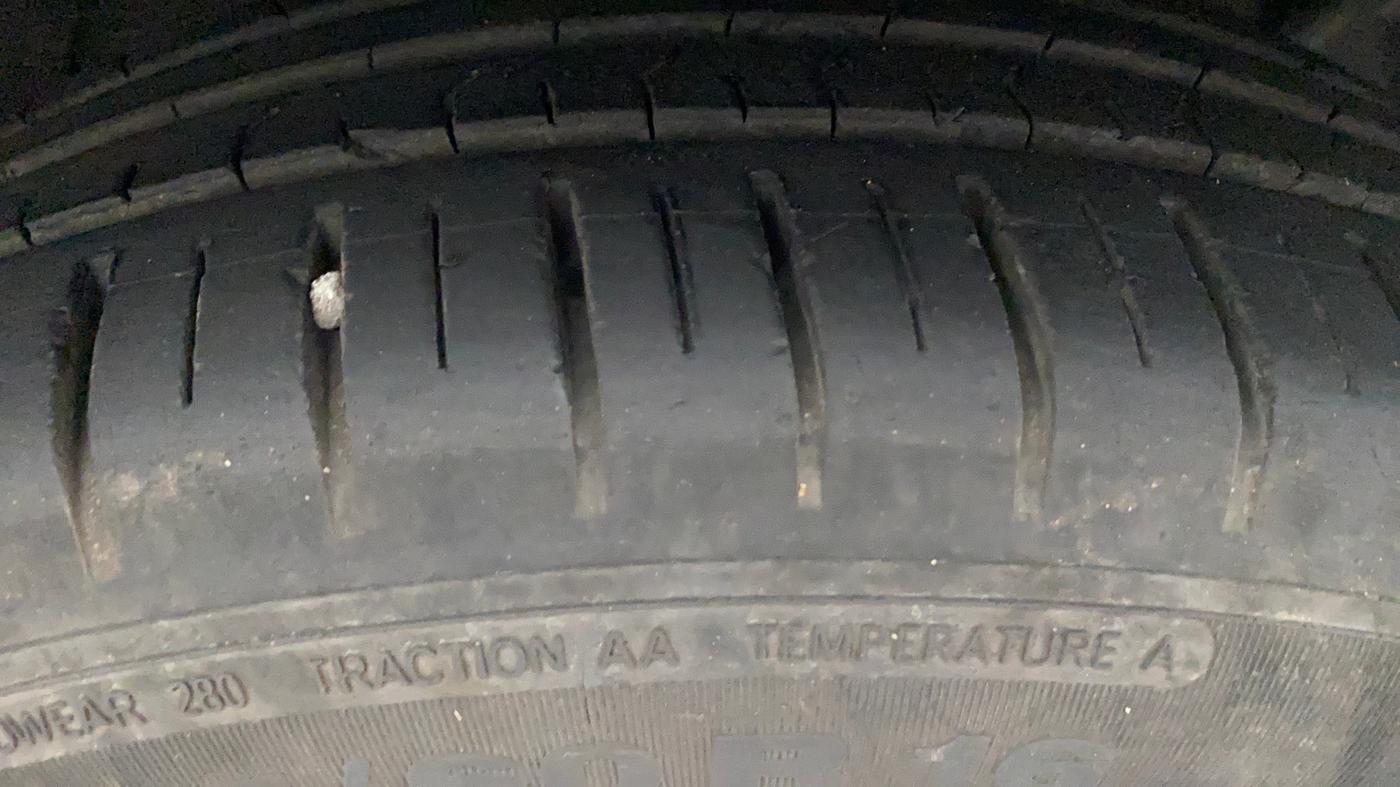 2017 Ford Ecosport TITANIUM 1.5L PETROL, Petrol, Manual, 94,399 km, Right Front Tyre Tread