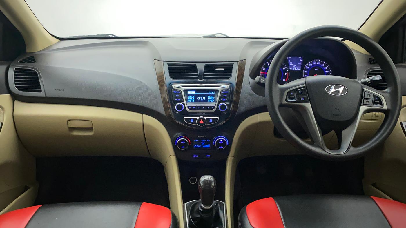 2017 Hyundai Verna 1.6 VTVT S, Petrol, Manual, 44,668 km, Dashboard