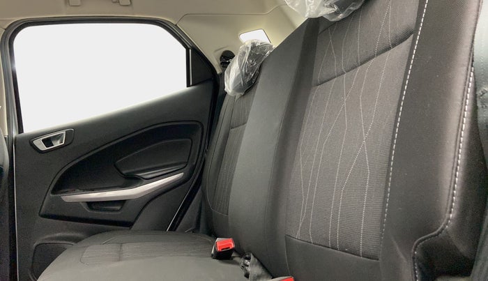 2018 Ford Ecosport TREND + 1.5L PETROL AT, Petrol, Automatic, 59,781 km, Right Side Rear Door Cabin