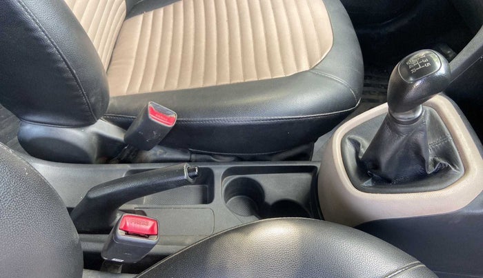 2019 Hyundai Grand i10 MAGNA 1.2 KAPPA VTVT, Petrol, Manual, 50,987 km, Gear Lever