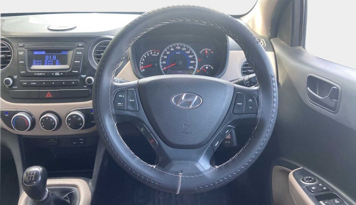 2019 Hyundai Grand i10 MAGNA 1.2 KAPPA VTVT, Petrol, Manual, 50,987 km, Steering Wheel Close Up