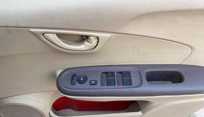 2013 Honda Brio S MT, Petrol, Manual, 60,458 km, Driver Side Door Panels Control