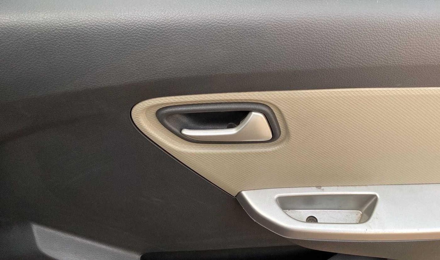 2018 Maruti Alto K10 VXI (O) AMT, Petrol, Automatic, 3,284 km, Driver Side Door Panels Control