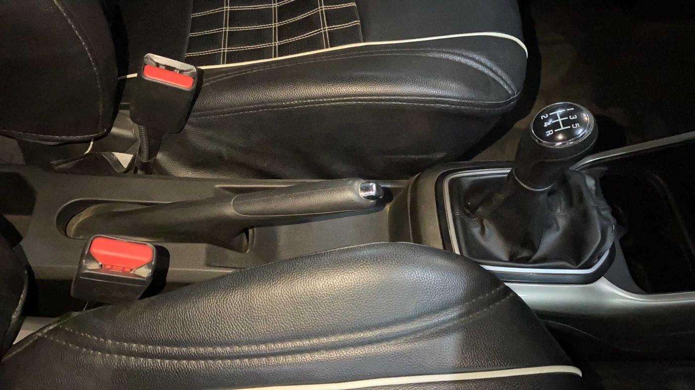 2019 Maruti IGNIS ZETA 1.2, Petrol, Manual, 29,267 km, Gear Lever