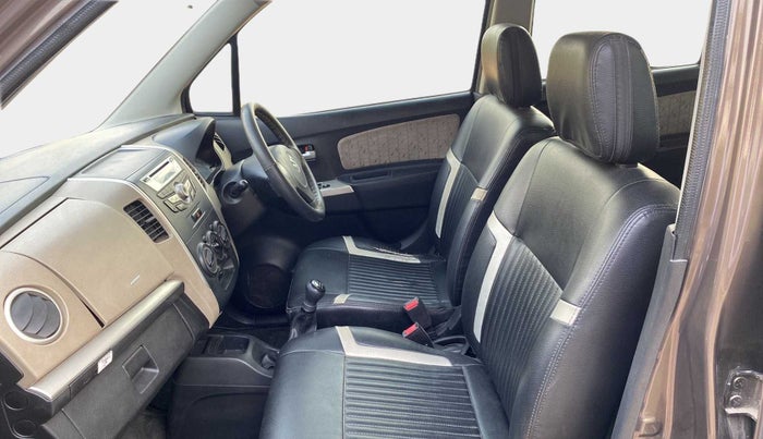 2016 Maruti Wagon R 1.0 VXI, Petrol, Manual, 42,382 km, Right Side Front Door Cabin