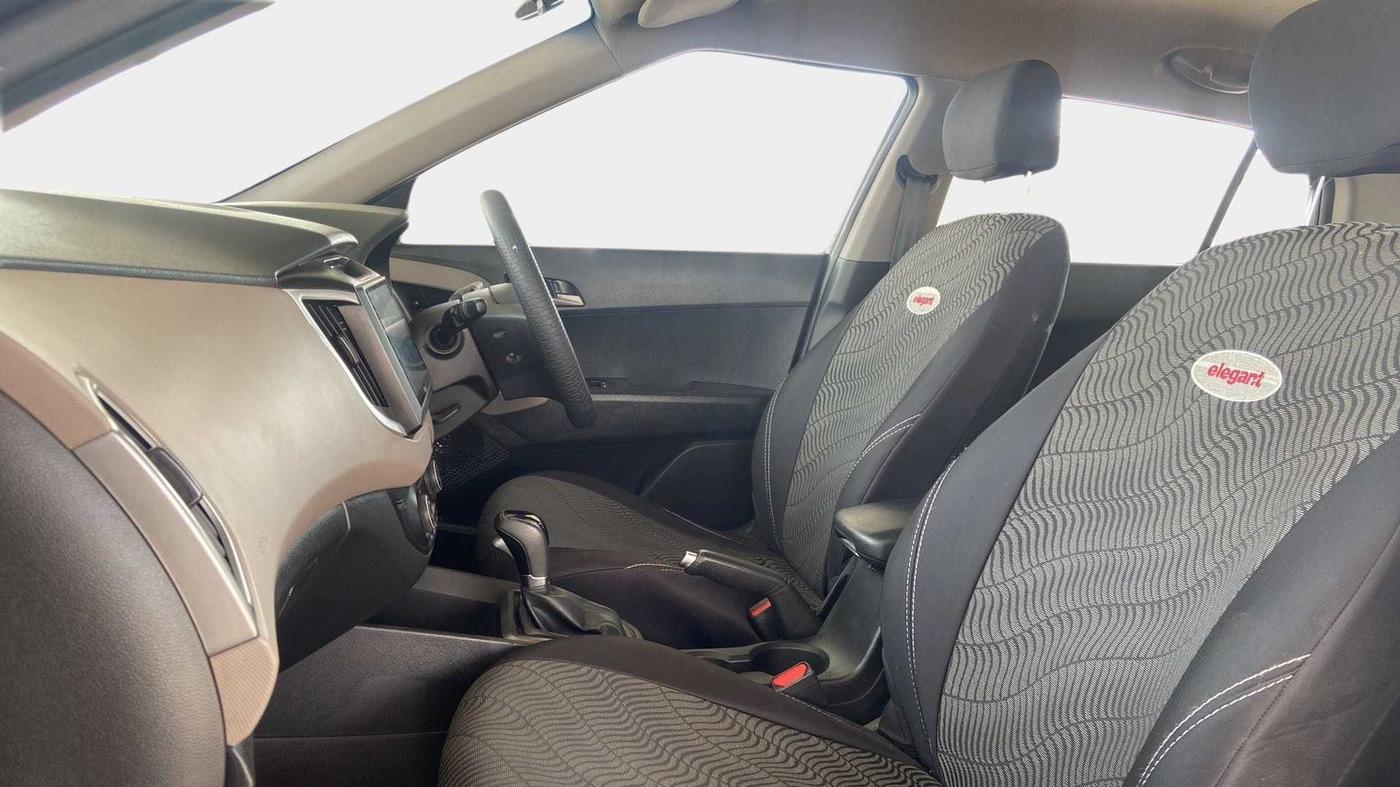 2016 Hyundai Creta SX PLUS AT 1.6 PETROL, Petrol, Automatic, 1,09,638 km, Right Side Front Door Cabin