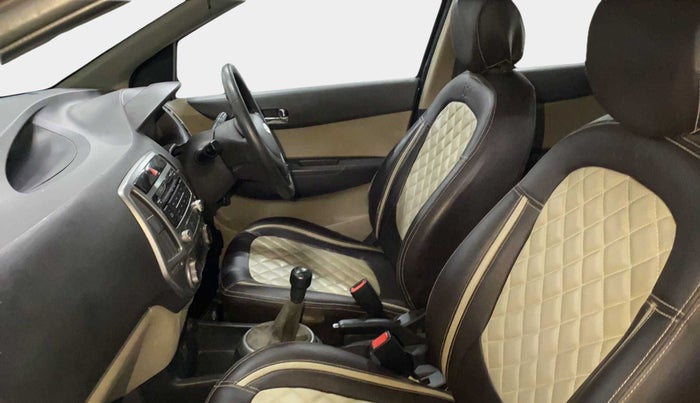 2012 Hyundai i20 MAGNA (O) 1.2, Petrol, Manual, 76,410 km, Right Side Front Door Cabin