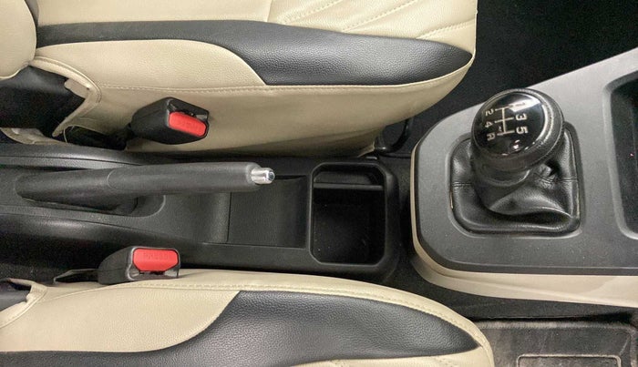 2019 Maruti New Wagon-R VXI 1.2, Petrol, Manual, 26,036 km, Gear Lever