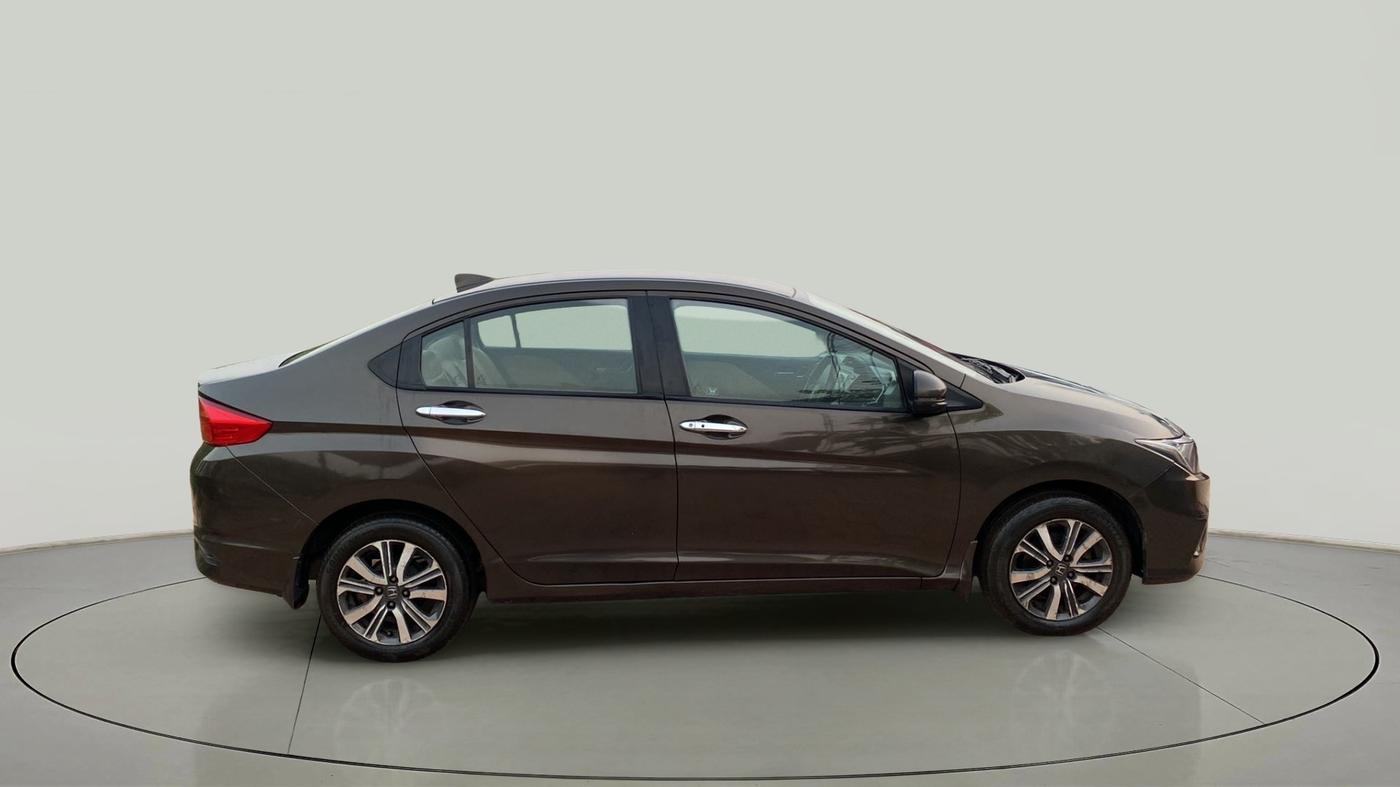 2017 Honda City 1.5L I-DTEC V, Diesel, Manual, 57,364 km, Right Side View