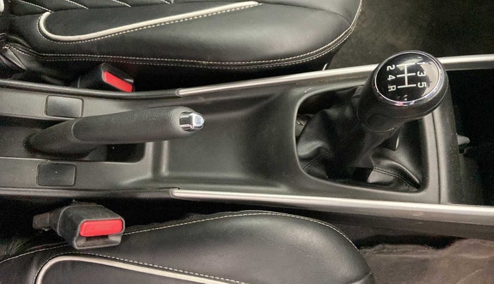 2017 Maruti Baleno ALPHA PETROL 1.2, Petrol, Manual, 29,919 km, Gear Lever