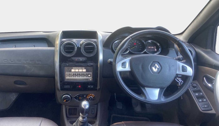 2017 Renault Duster 110 PS RXZ DIESEL, Diesel, Manual, 42,032 km, Steering Wheel Close Up