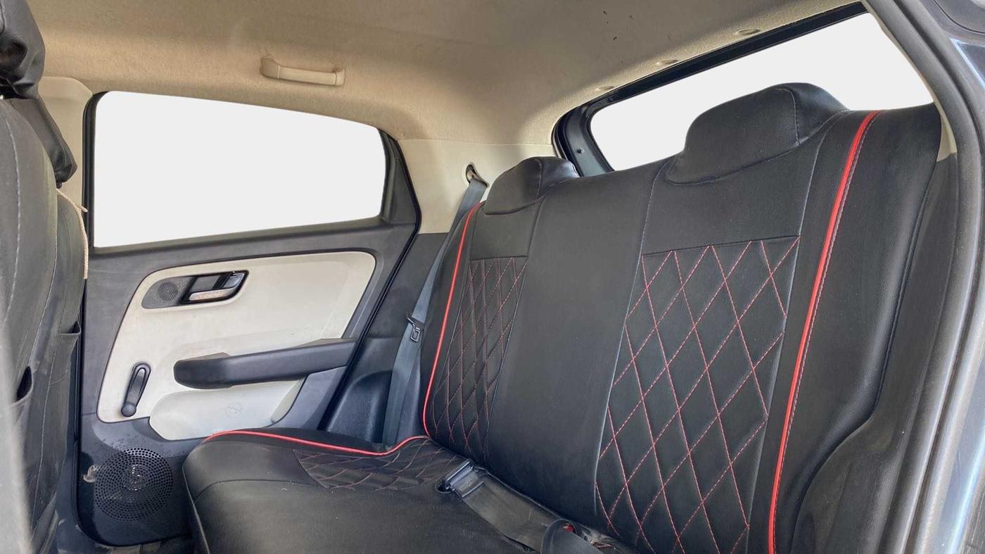 2021 Tata ALTROZ XE PETROL, Petrol, Manual, 40,721 km, Right Side Rear Door Cabin