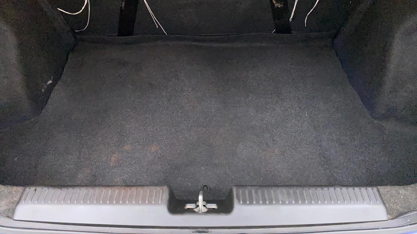 2018 Maruti Dzire VXI, Petrol, Manual, 30,882 km, Boot Inside