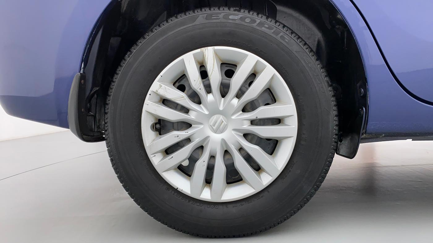 2018 Maruti Dzire VXI, Petrol, Manual, 30,882 km, Right Rear Wheel