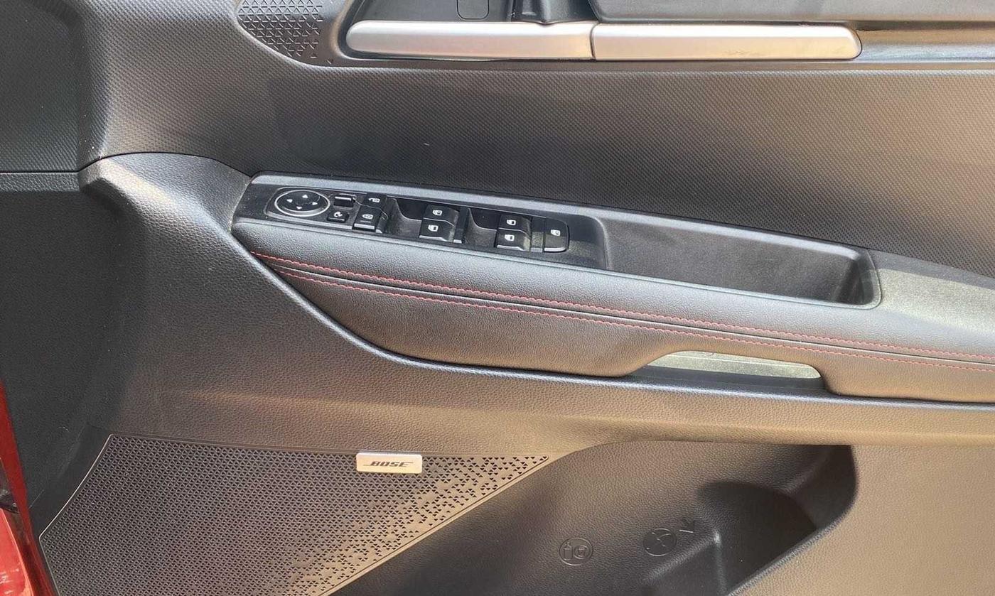 2022 KIA SONET GTX PLUS 1.0 IMT DUAL TONE, Petrol, Manual, 19,669 km, Driver Side Door Panels Control