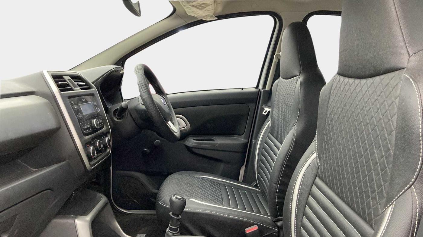 2020 Datsun Redi Go T, Petrol, Manual, 11,300 km, Right Side Front Door Cabin