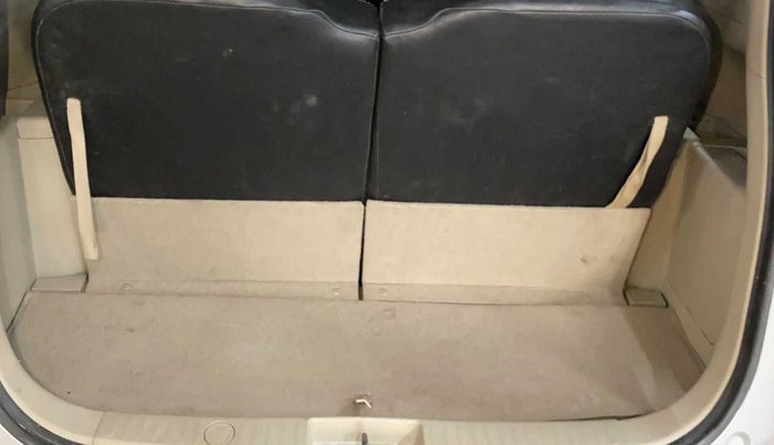 2016 Maruti Ertiga ZXI+, Petrol, Manual, 67,824 km, Boot Inside