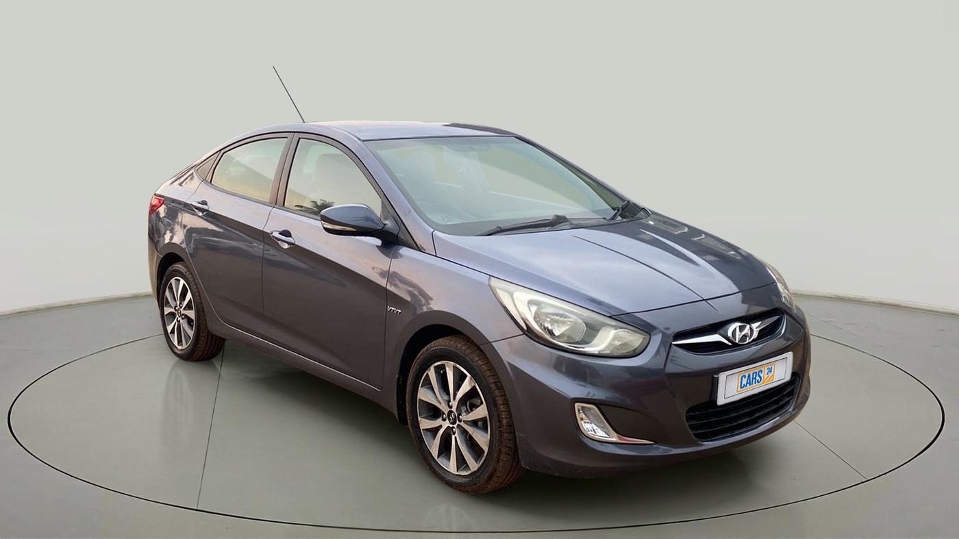 2014 Hyundai Verna FLUIDIC 1.6 VTVT SX, Petrol, Manual, 27,674 km, SRP